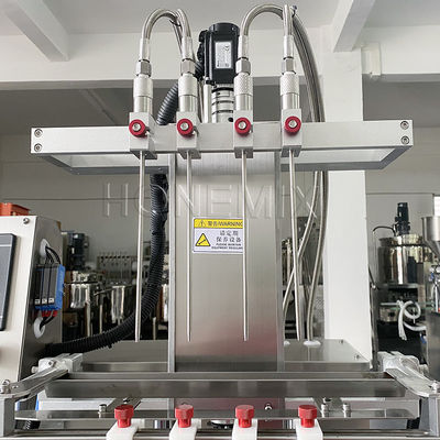 Máquina de enchimento de água líquida aquosa 4 cabeças Máquina de enchimento de óleo de limpeza