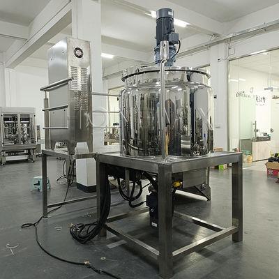 Máquina de mistura de líquidos de detergente móvel