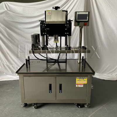 Máquina elétrica automática de enchimento de garrafas a parafuso de quatro rodas