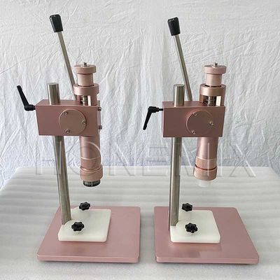 Linha de Enchimento de Perfumes a Vácuo Quatro Cabeças Máquina Manual de Crimping de Garrafas de Perfumes