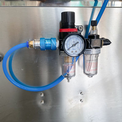 Máquina de enchimento e tampa de suco de vinho tinto 220V
