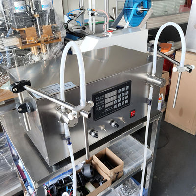 Máquina de enchimento de garrafas pequenas Máquina de enchimento de detergente de cabeça dupla