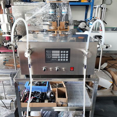 Máquina de enchimento de garrafas pequenas Máquina de enchimento de detergente de cabeça dupla