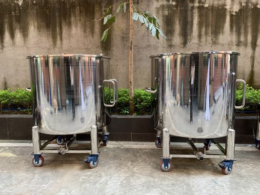 Tanque sanitário de instalação de tratamento de águas RO Tanque de armazenamento de tampa semi-aberta de aço inoxidável