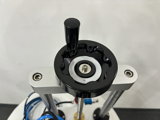 Máquina de fecho de garrafas semiautomática Pneumática