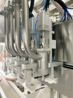 Máquina de enchimento de creme de rastreamento de servo pistão máquina de tampa
